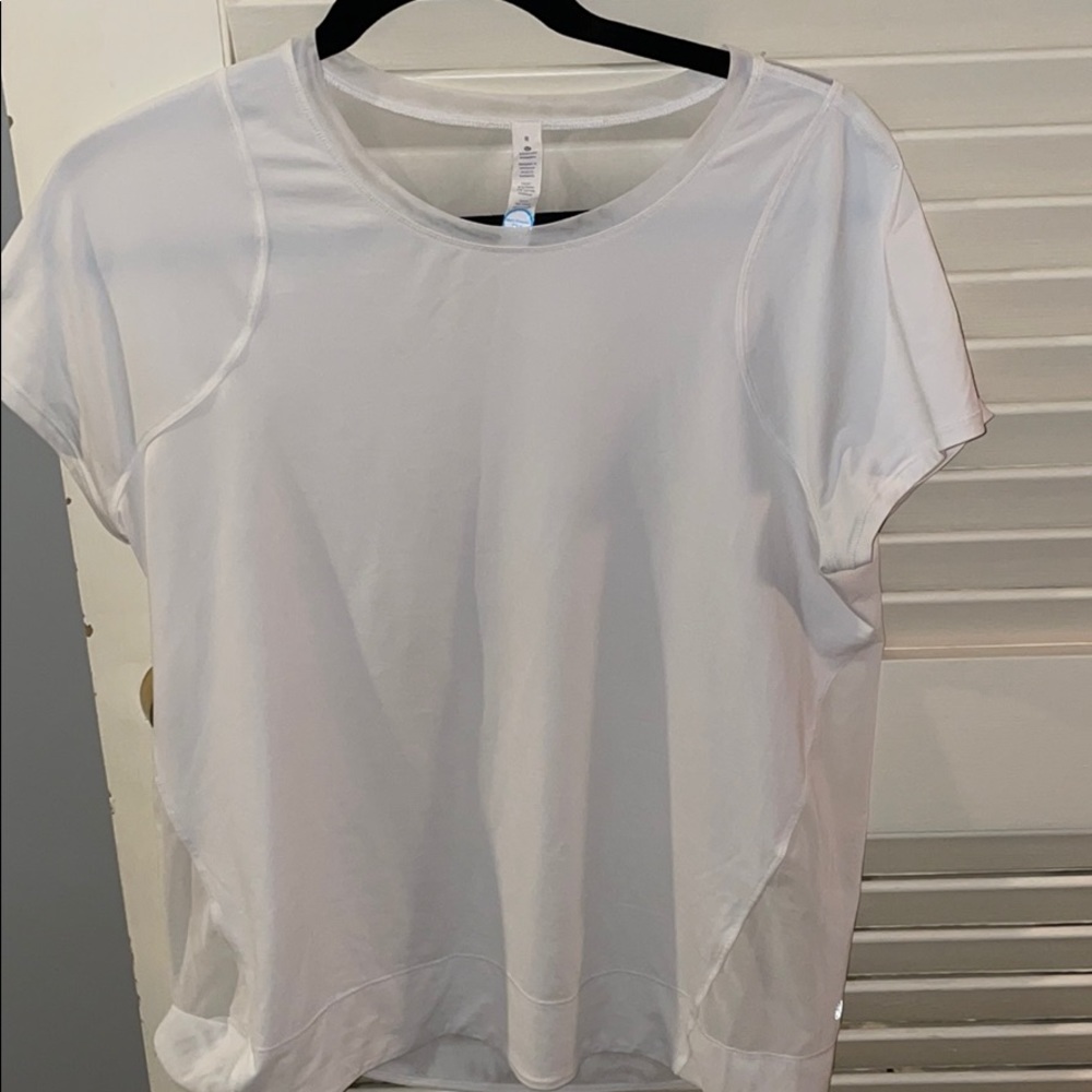 Lulu lemon white top